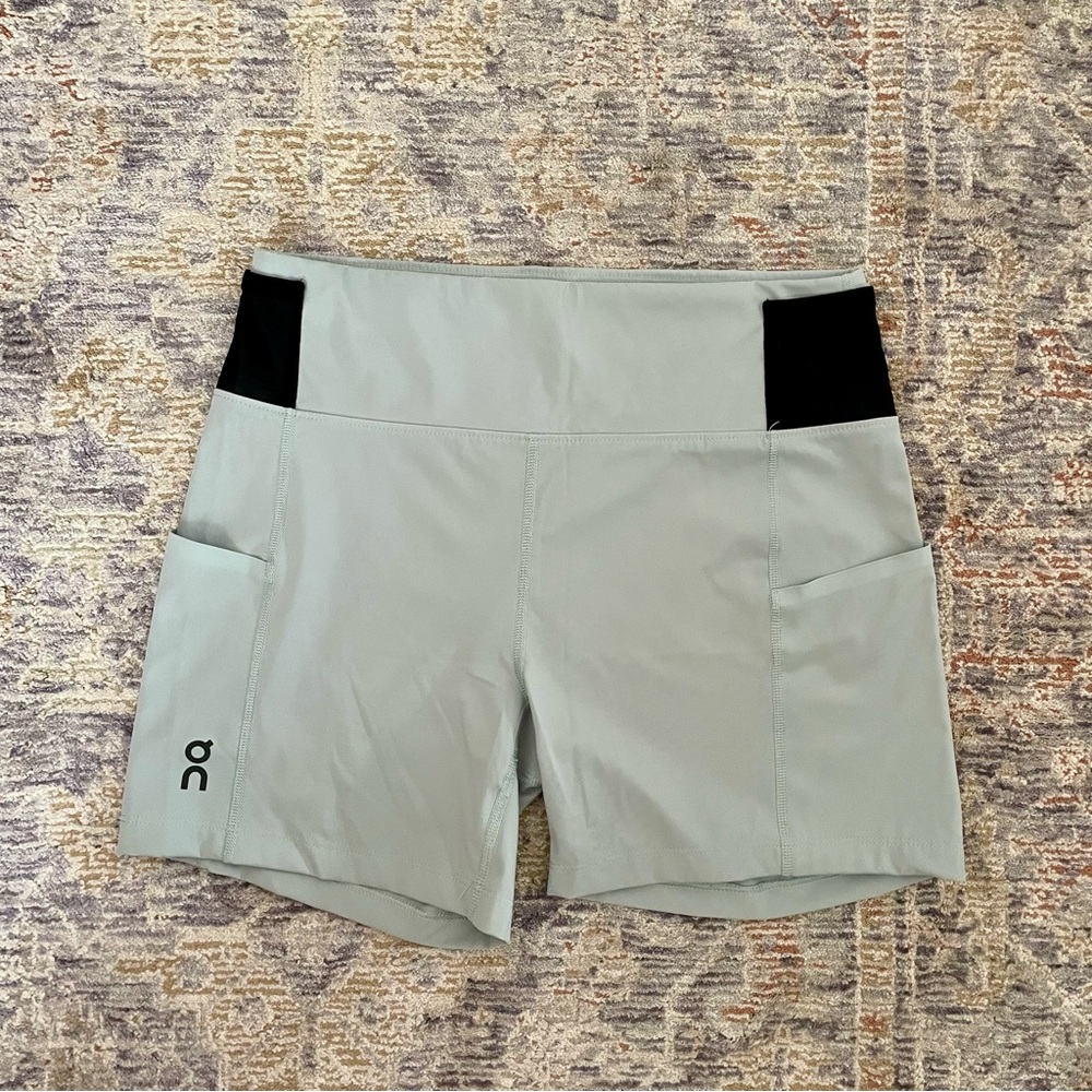 On Running Women's Mint and Black Sprinter Bike Shorts - Picture 3 of 6